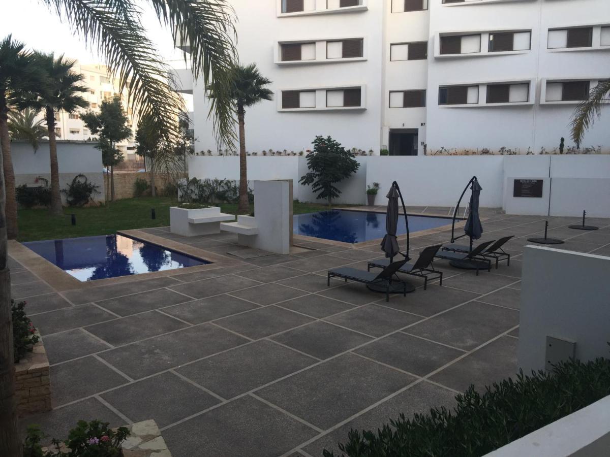 Luxury Apartment 100Sqm With Pool Near Beach Wifi Unlimited With Optical Fiber Agadir Buitenkant foto
